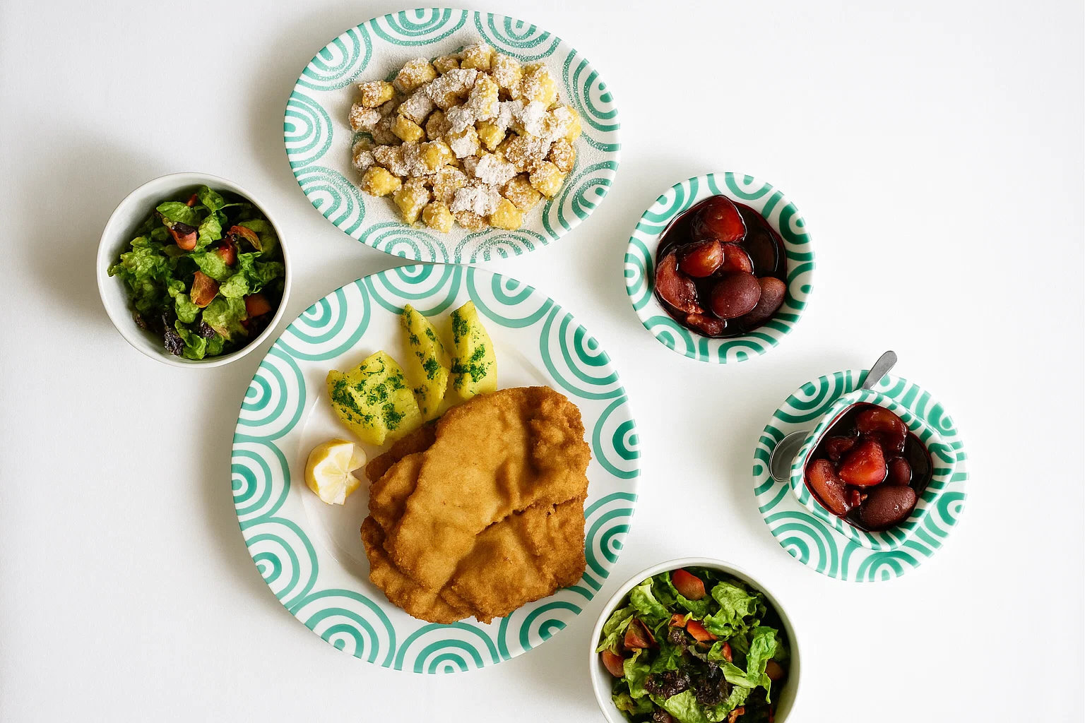 Restaurant Amadeus in Schlieren mit gedeckten Tischen