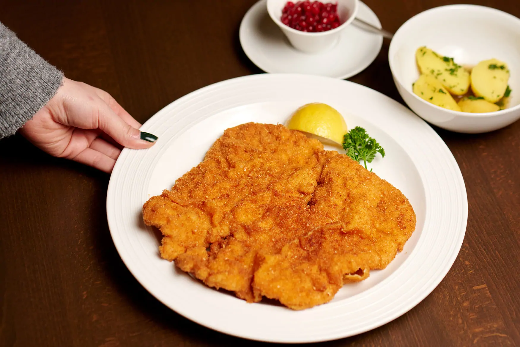 Wiener Schnitzel im Restaurant Amadeus